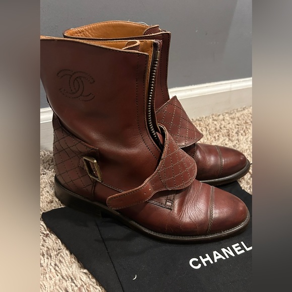 Chanel Zip Up Bootie - Picture 2 of 6